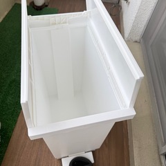 40L ゴミ箱 ホワイトの画像