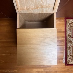 ニトリ サイドテーブルの画像