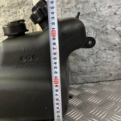 汎用ガソリンタンク/予備タンク/メットインの画像