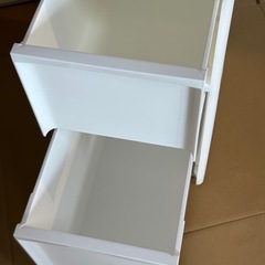 JEJアステージ 中が透けない すきまストッカーの画像