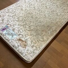 P0751　フランスベッド マットレス シングル 幅112cmシミ跡ありの画像