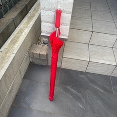 赤い傘 ハート型    の画像