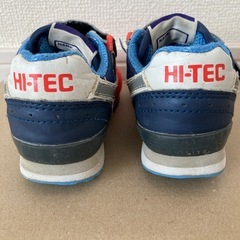 ③ 15cm スニーカーの画像