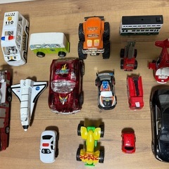 ミニカー　飛行機　NASA バス　木製　消防車　救急車の画像