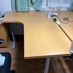L字デスク2台(キャスター引き出し付)の画像