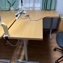 L字デスク2台(キャスター引き出し付)の画像