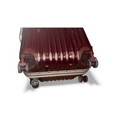 スーツケースの画像