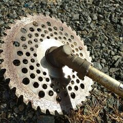 ジャンク品　草刈機の画像