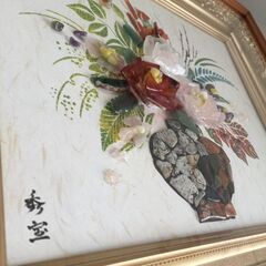 ○天然石画 石細工 宝石画 秀宝 花 花瓶 フラワーベース 香宝 ストーンアート  インテリア サイズ56.5×48×5.2㎝ 額入り 和風  中古品(NF251209)563-1-③の画像