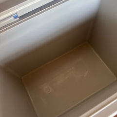 アウトドア クーラーボックスの画像