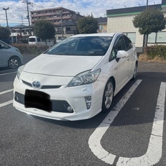 30プリウスsツーリング 後期仕様の画像