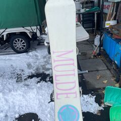 古いスノーボード　の画像
