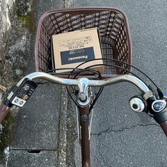 ＜整備済・美品車＞パナソニック・24インチ電動アシスト自転車・ブラウン LEDライト・鍵3個・パンク修理無料券付の画像