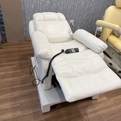【お譲り先が決まりました】リクライニングソファの画像