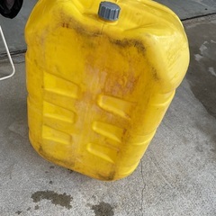 コダマ樹脂工業 タマローリーAT-200 200Lローリータンクバルブ付き 雨水タンク動噴 農薬 薬剤散布 中古 農機具の画像