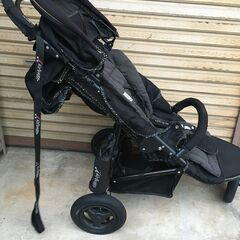 A4799　AirBuggy　エアーバギー　ベビーカー　三輪　散歩　移動用品　ベビー用品 の画像