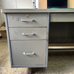 オフィス机の画像