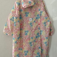 カッパ【120】可愛い花柄　美品♡の画像