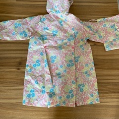 カッパ【120】可愛い花柄　美品♡の画像