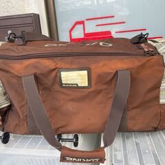 DAKINE ダカイン　スキー、スノボ用　スポーツツバッグの画像