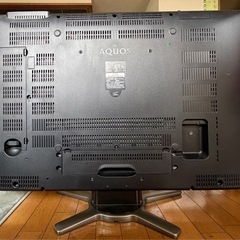 SHARP AQUOS 42型液晶テレビ　あげますの画像