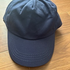 【未使用】【2つまとめて】キャップ　紺　黒　フリーサイズの画像