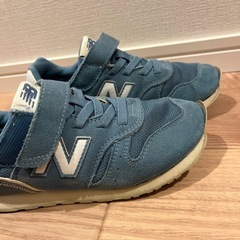 ①キッズスニーカー20cmの画像