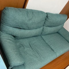 急募      ソファの画像