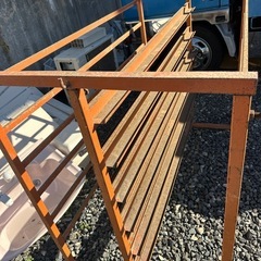 スチール コンテナ 苗箱収納棚 苗コンテナー 苗コンテナ 軽トラ 田植え なえ 苗ばこ 鉄製 中古 の画像