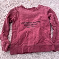 BeBe エンジクマ　イラストトレーナー 120cm  背中も可愛いの画像