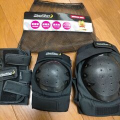 スケートボード＋プロテクターの画像