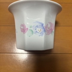 陶器　鉢　生花　盆栽の画像