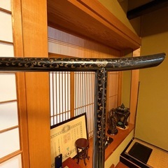 和モダン装飾 衣紋掛け 漆塗り 鶴絵 着付け・インテリアに！の画像