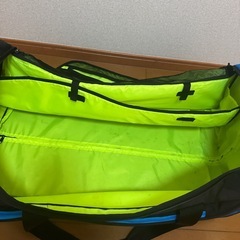 ヨネックス キャリーケースの画像