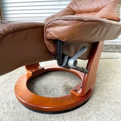 昭和の香り* 回転式 K2PLAN リクライニングチェアー 高級椅子 オットマン付 合皮 リッチパーソナルチェア の画像