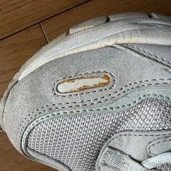 アキクラシック　25.5　グレースニーカーの画像