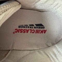 アキクラシック　25.5　グレースニーカーの画像