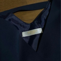 astoria ネイビーワンピース Mの画像