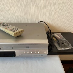 【M様お取引決定】TOSHIBA VTR一体型DVDビデオプレーヤーの画像