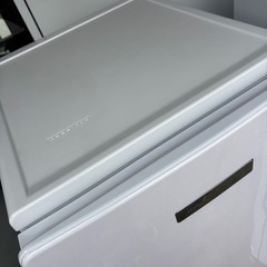 Haier ハイアール 138L 冷凍庫 JF-NUF138C 2022年製 右開きの画像