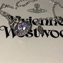 Vivienne Westwood オーブネックレス パープルの画像