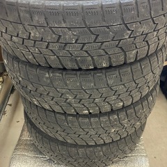 14インチ　スタッドレス付きの画像