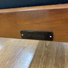 Kチェア カリモク60 1シーター キズ有り 合皮 程度B スタンダード ブラック【取りに来れる方限定】の画像