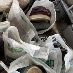 素焼きの鉢などもらってください！の画像