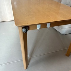 ダイニングテーブル(W135xD80xH70)の画像