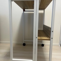 スリム！折りたたみデスクの画像