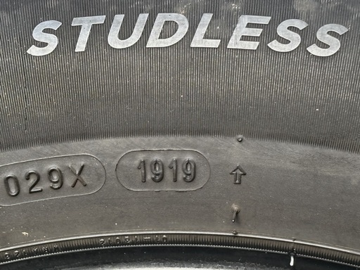 ミシュラン MICHELIN X-ICE 3+ 225/60R17