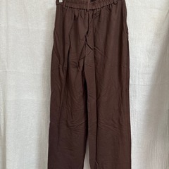 GU パンツ
の画像