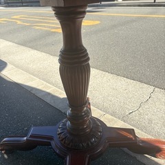 ダイニングテーブル　木製円卓　直径90  配達可能の画像