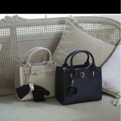 星玲奈さんハンドバックの画像